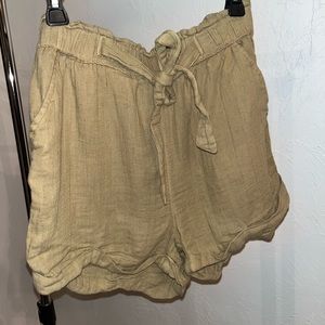 High rise paper bag shorts